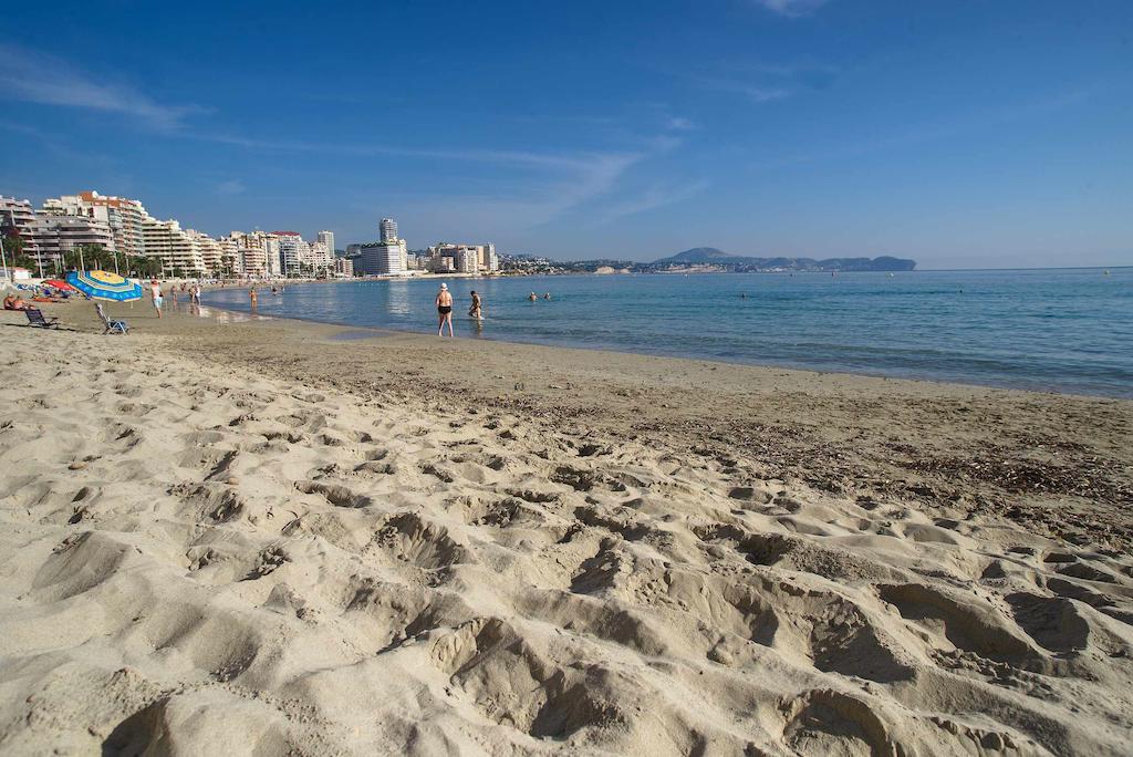 Sea Front Voramar Apartment Calp Zimmer foto